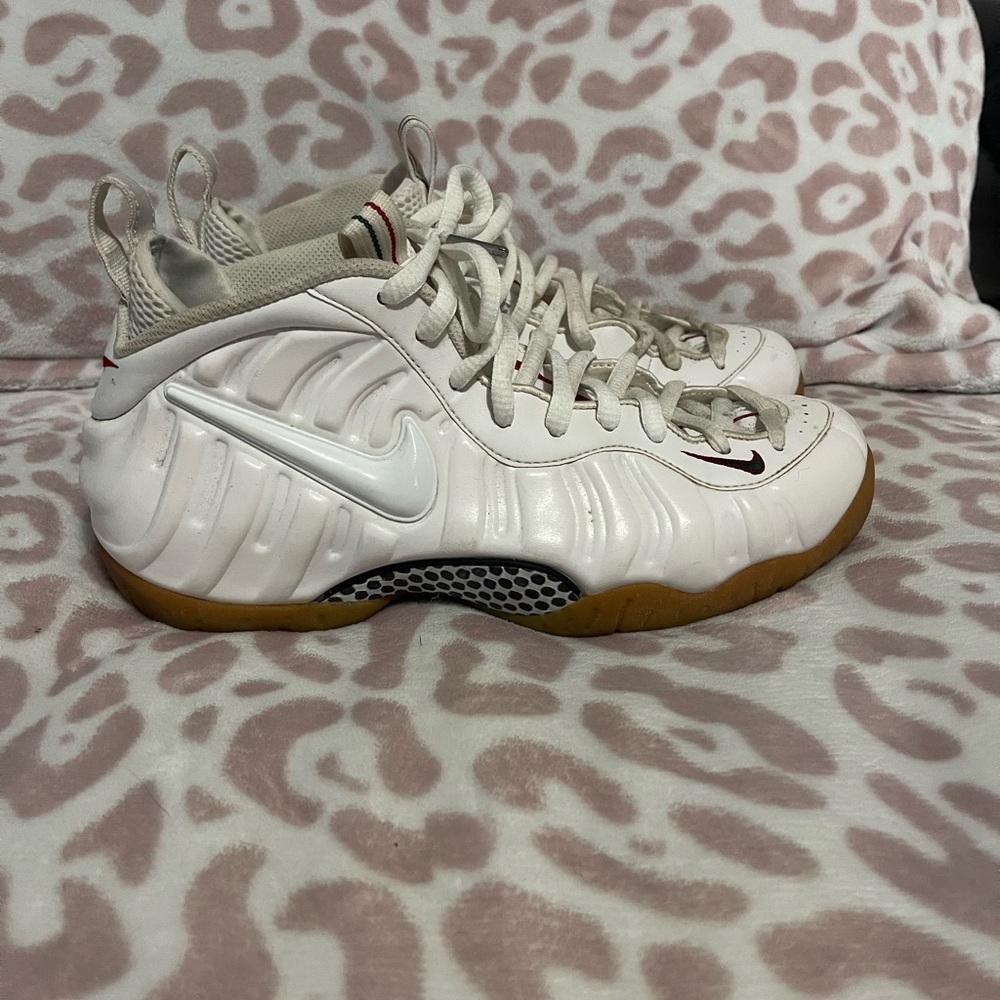 Men’s foam posite